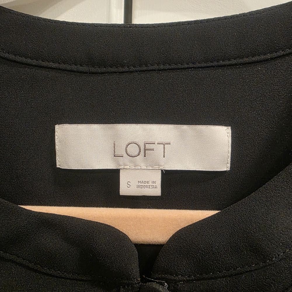 LOFT Ruched Yoke Ruffle Cuff Blouse - Picture 3 of 3
